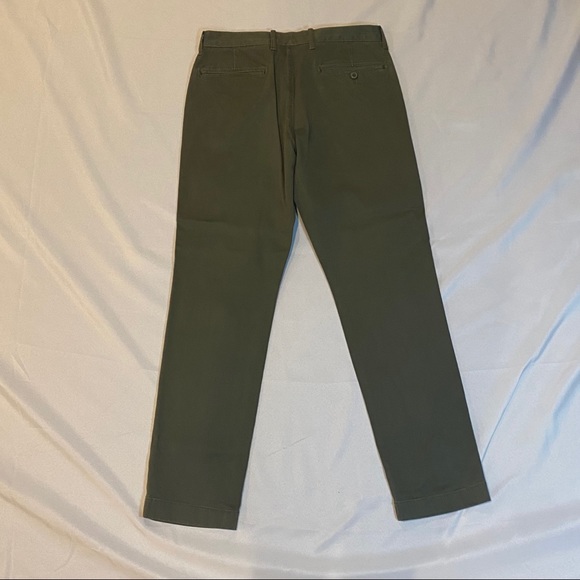 J.Crew Men’s Straight-Fit Stretch Olive Khaki Pant - Picture 8 of 10